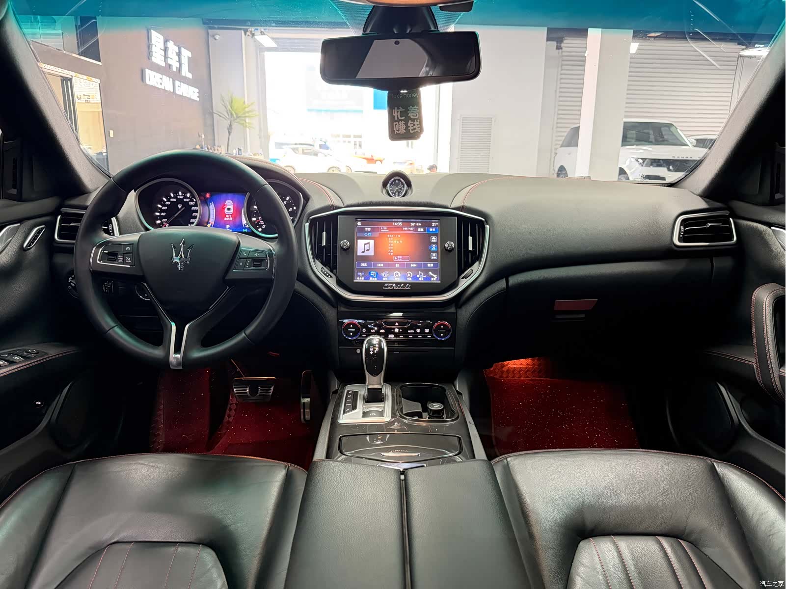 Maserati Ghibli, 2016 6