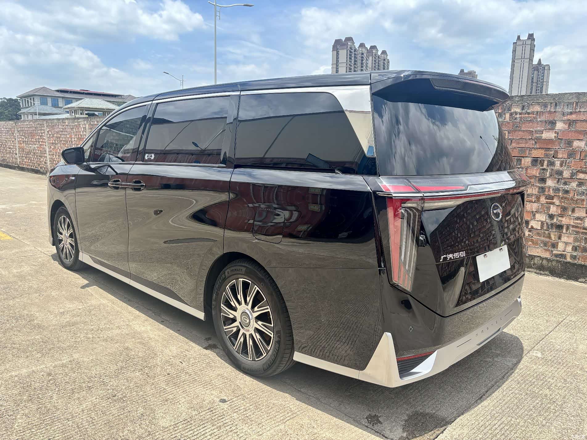 Trumpchi E9, 2025 6