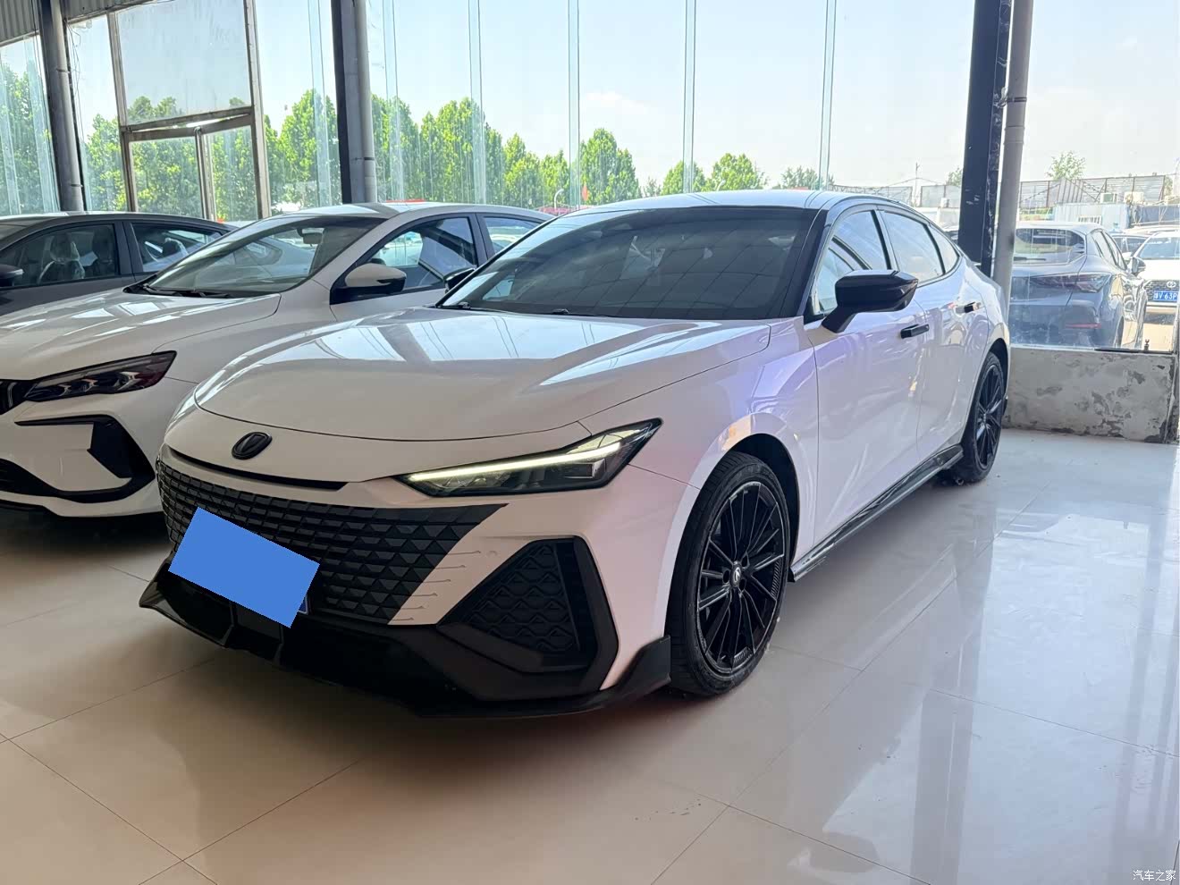 Changan UNI-V, 2024 1