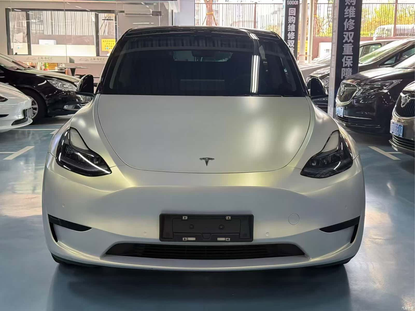 Tesla Model Y, 2022 2