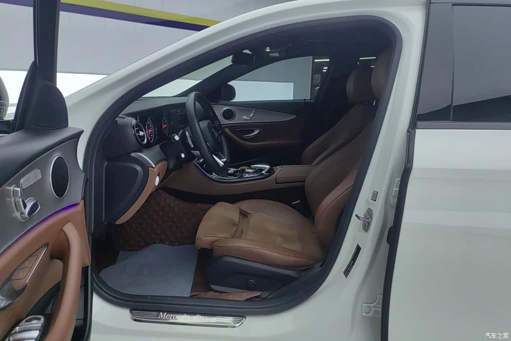 Mercedes-Benz E-Class, 2017 9
