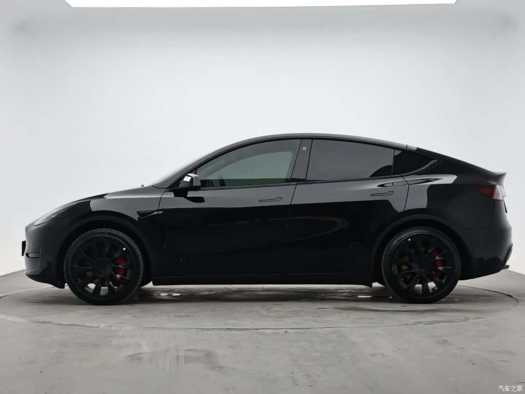 Tesla Model Y, 2023 6