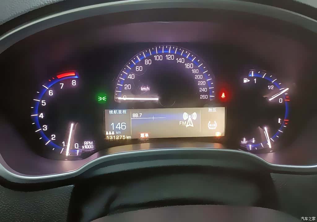 Cadillac SRX, 2013 17