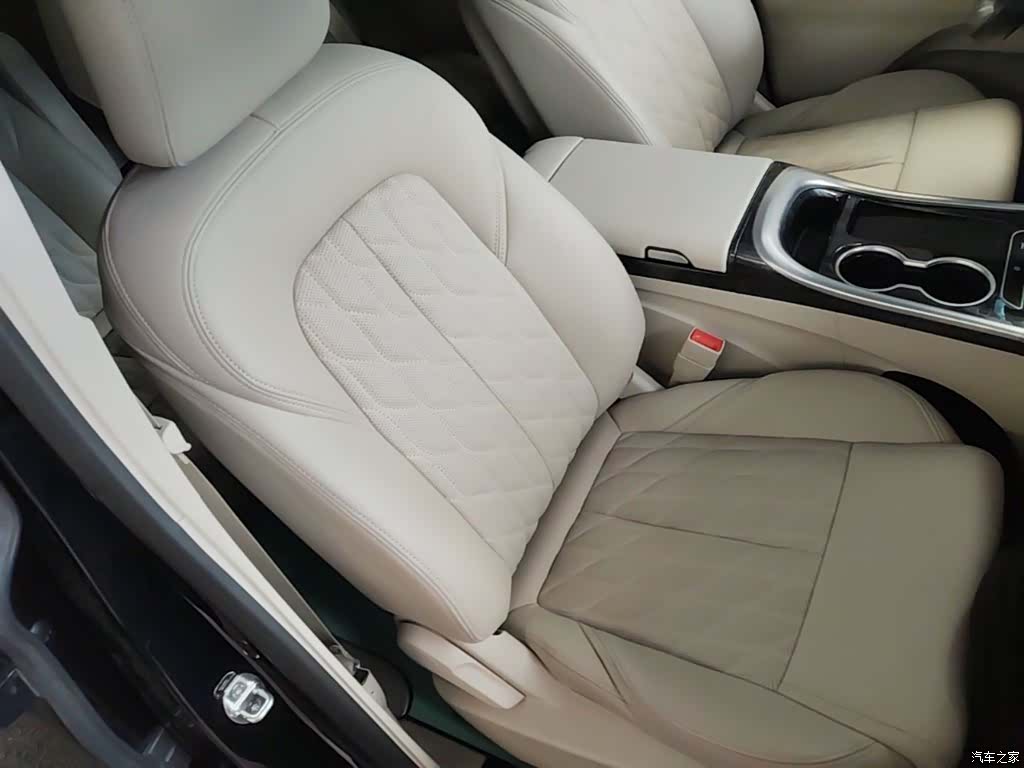 Buick GL8, 2023 25