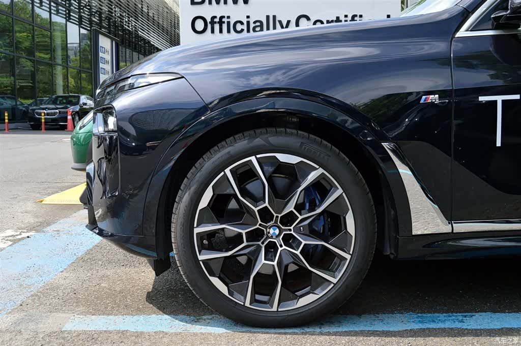 BMW X7, 2024 16