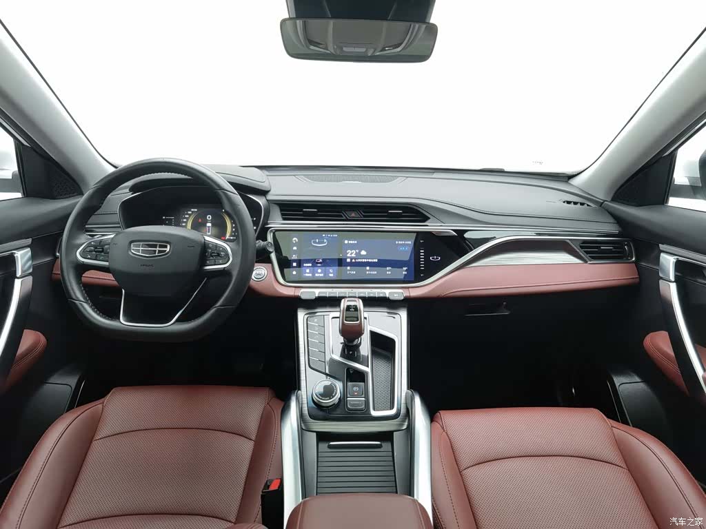 Geely Boyue, 2022 все фото