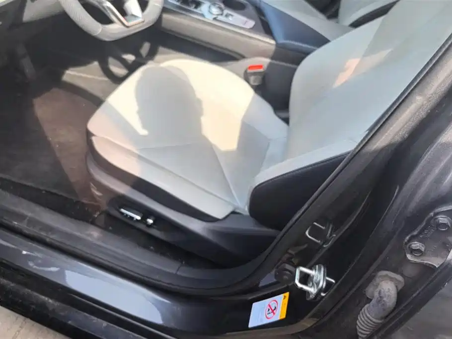 Changan UNI-V Smart iDD