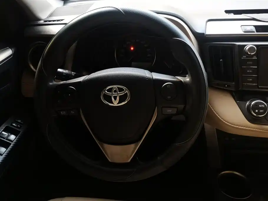 Toyota RAV4 Rongfang
