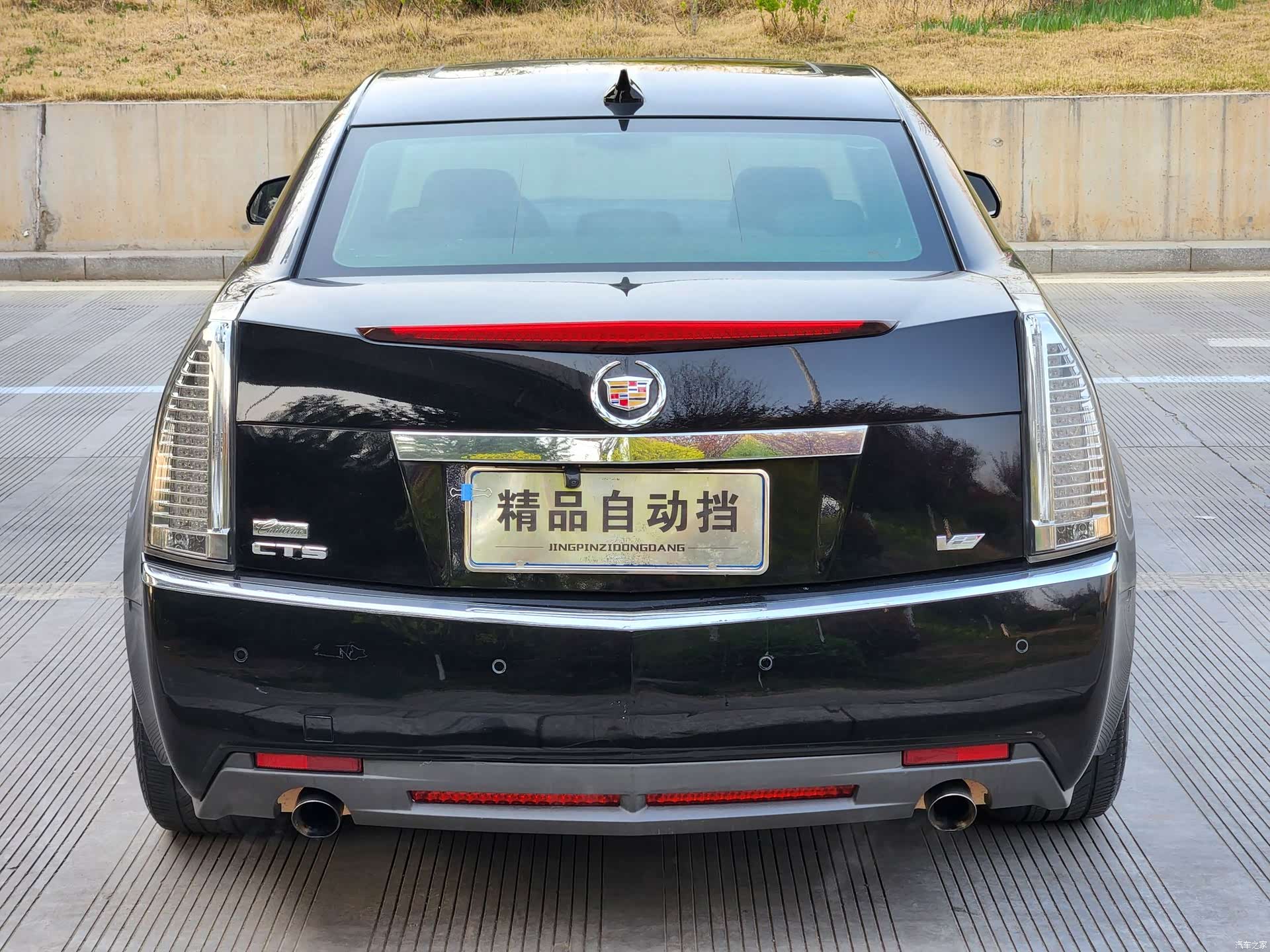 Cadillac CTS, 2010 6