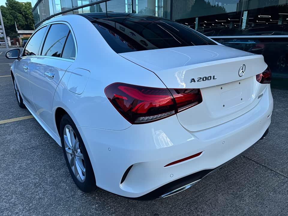 Mercedes-Benz Class A Mercedes-Benz Class A