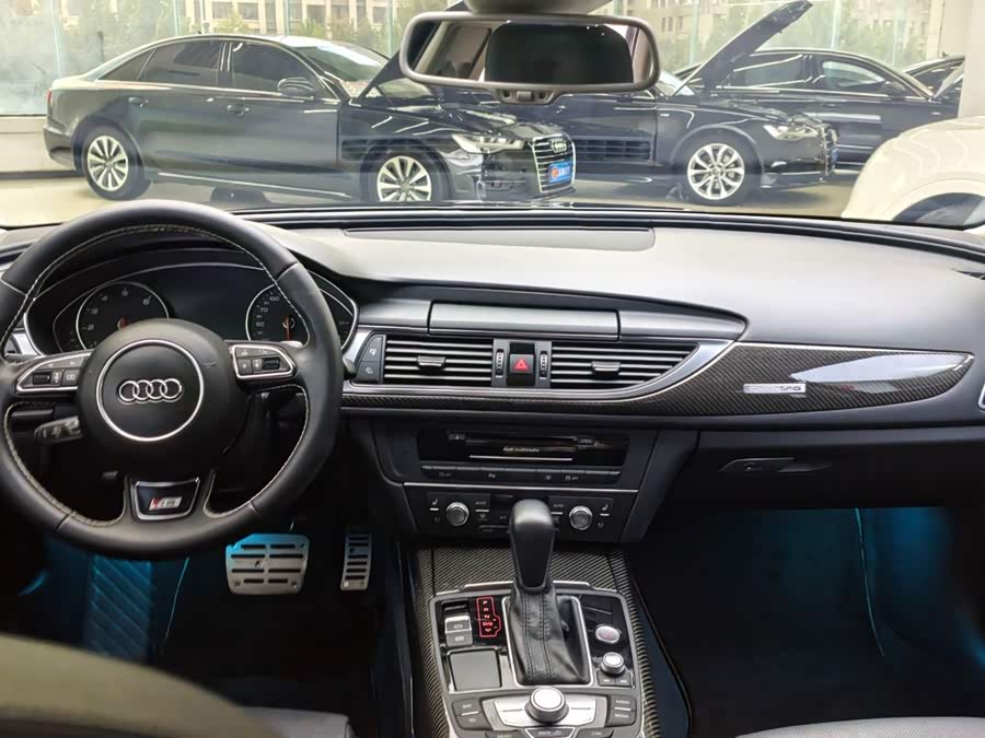 Audi A6L 2017, фото 2