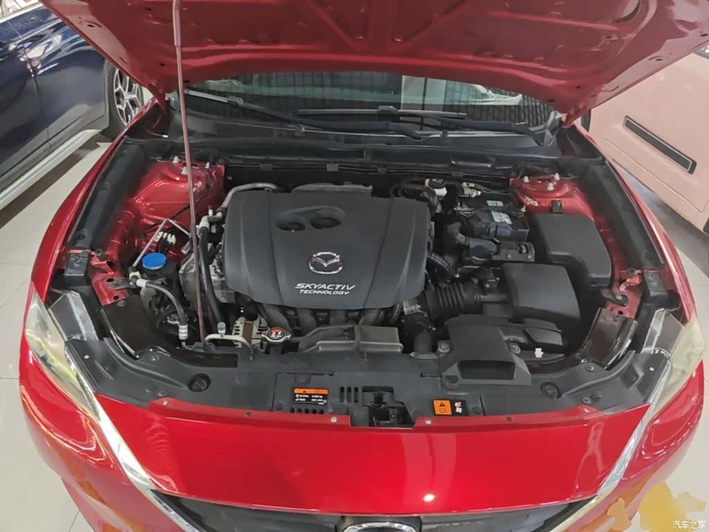 Mazda CX-4, 2019 20