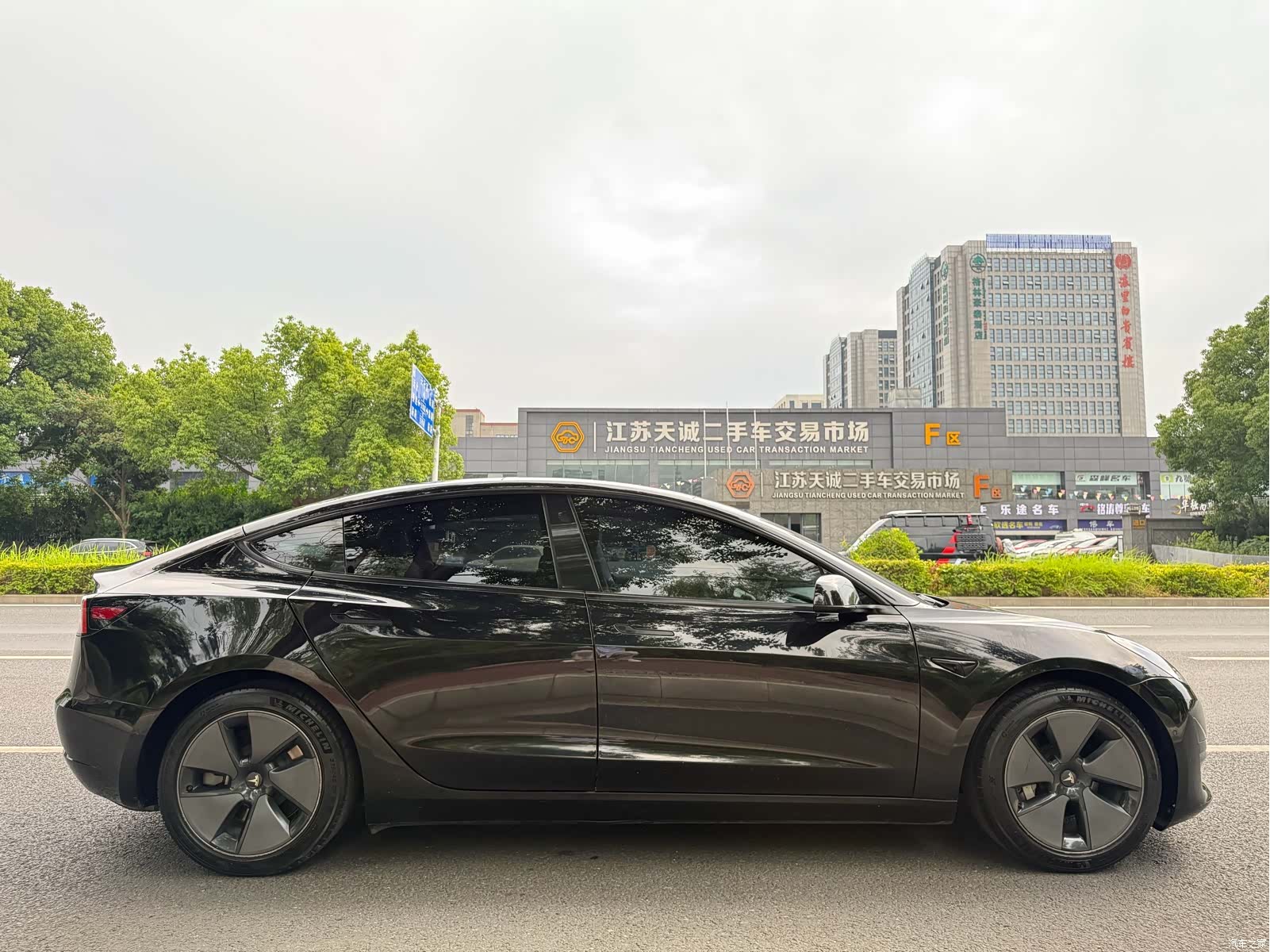Tesla Model 3, 2023 6