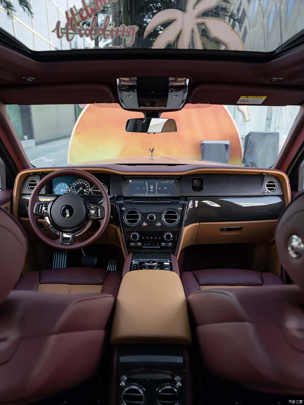Rolls-Royce Cullinan, 2022 12