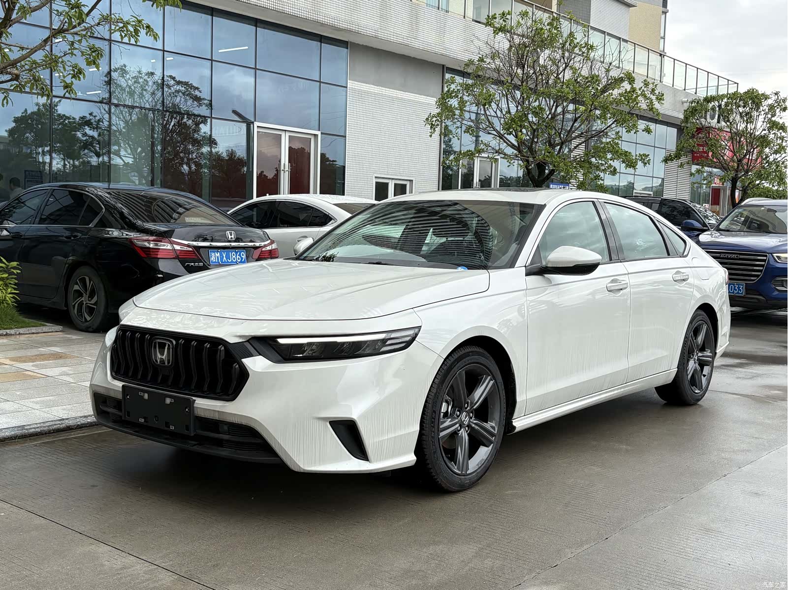 Honda Inspire