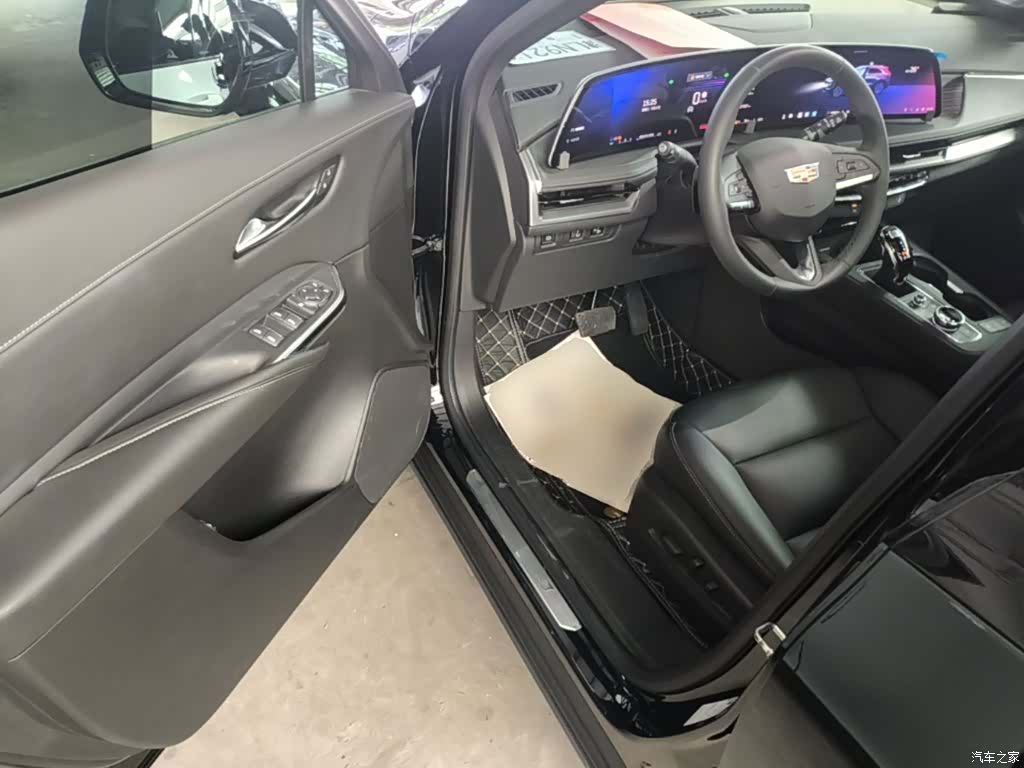 Cadillac XT4, 2023 16