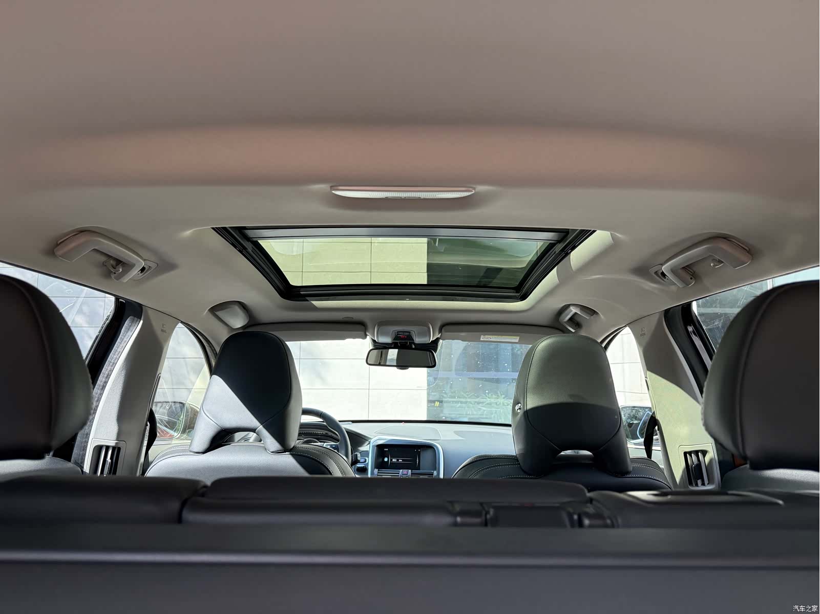 Volvo XC60, 2016 15