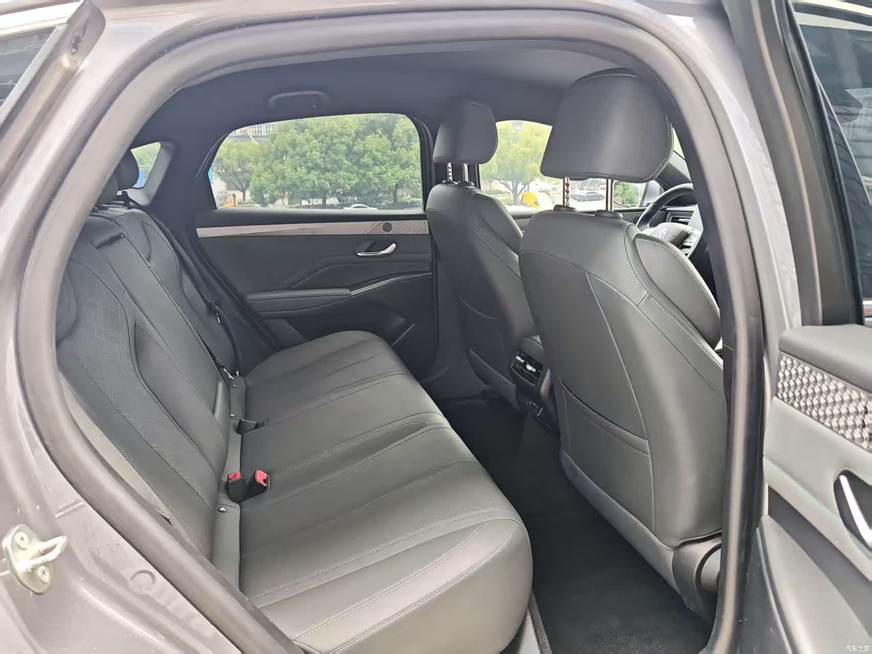 BYD Qin, 2025 8