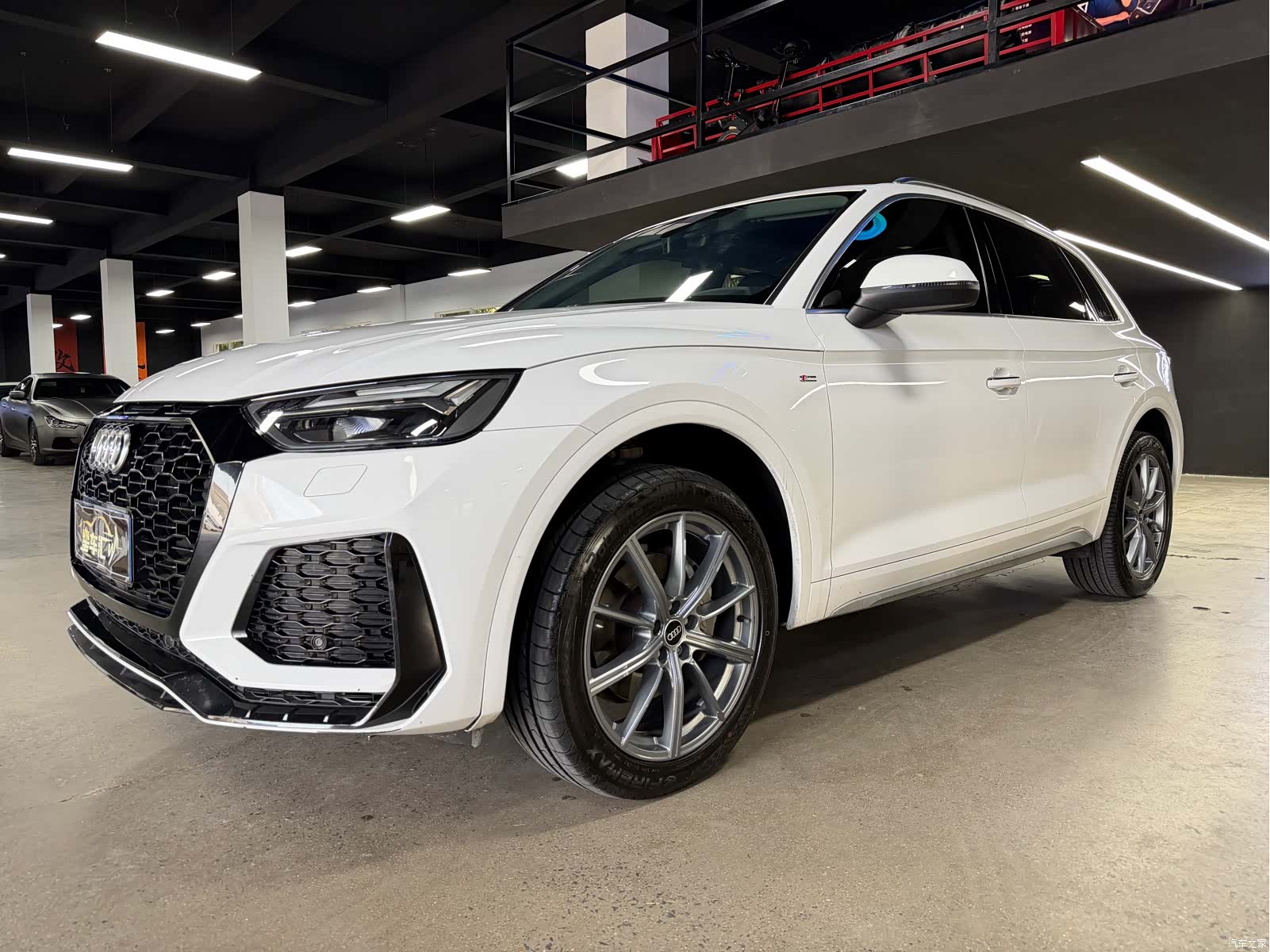 Audi Q5L, 2024 1