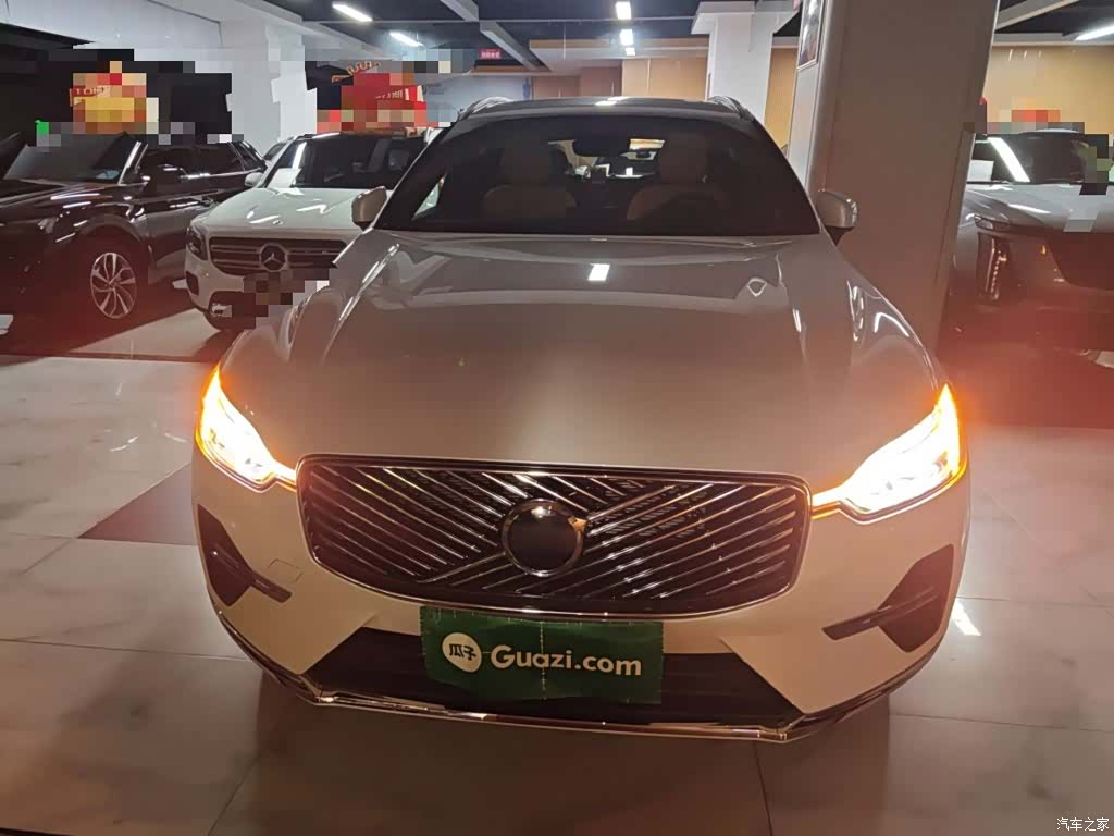 Volvo XC60, 2025 3