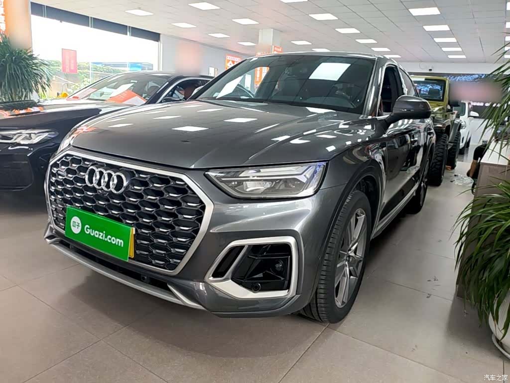 Audi Q5L, 2022 2