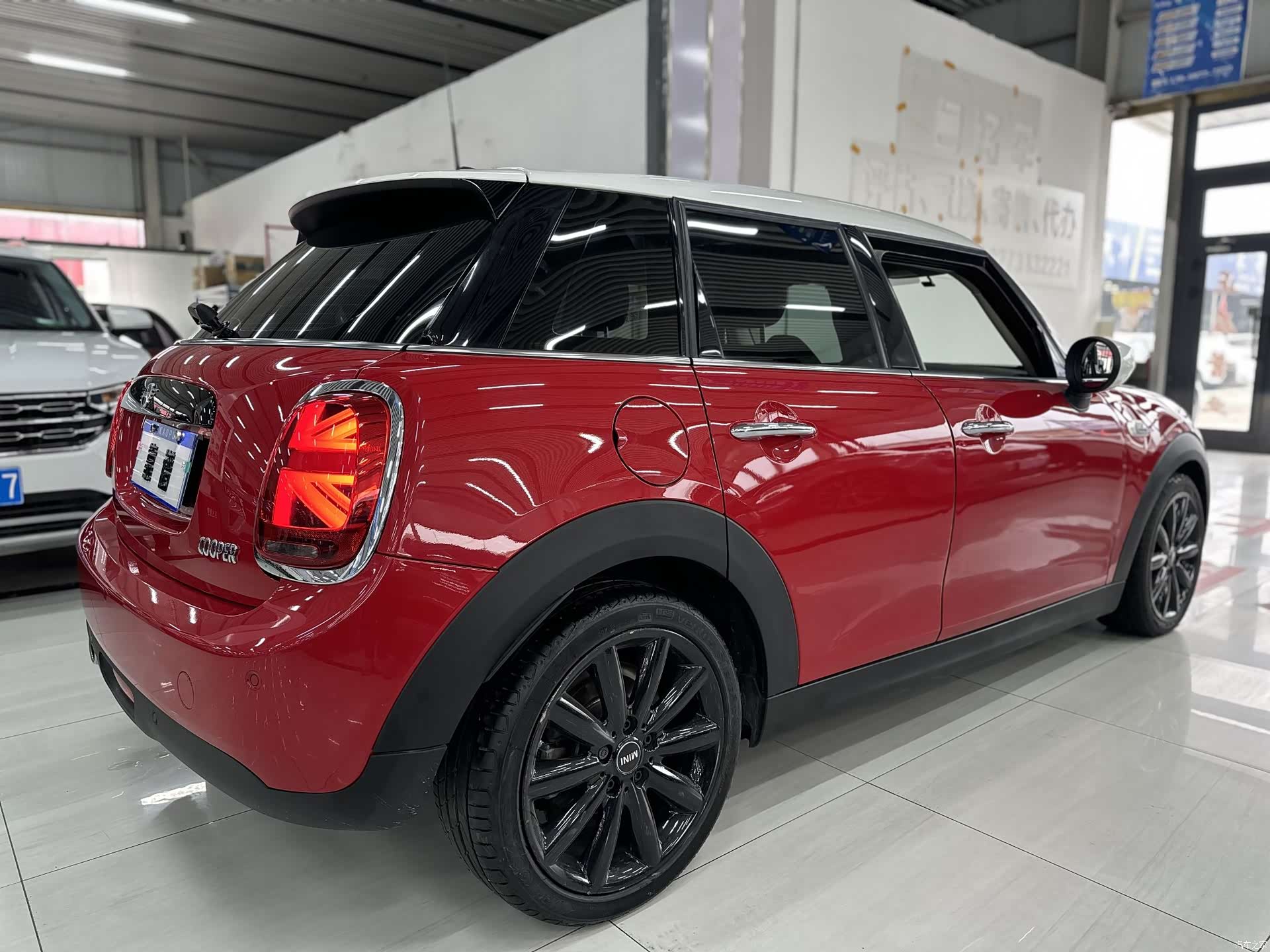 Mini Cooper, 2020 9