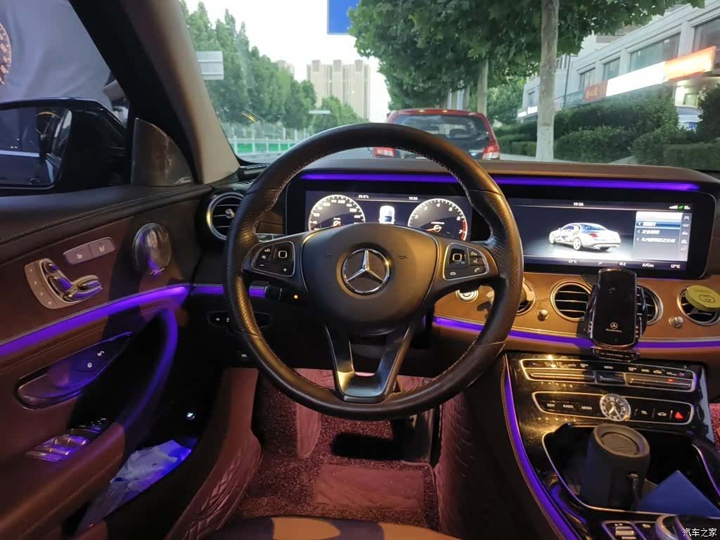 Mercedes-Benz E-Class, 2017 3