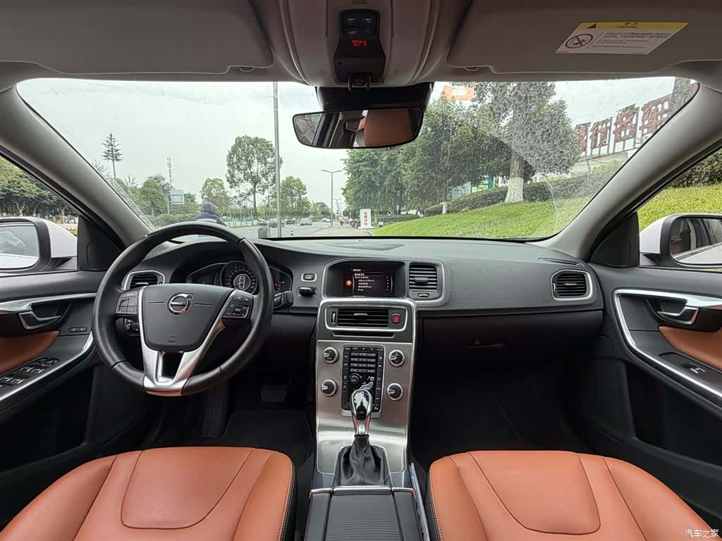 Volvo S60, 2020 11