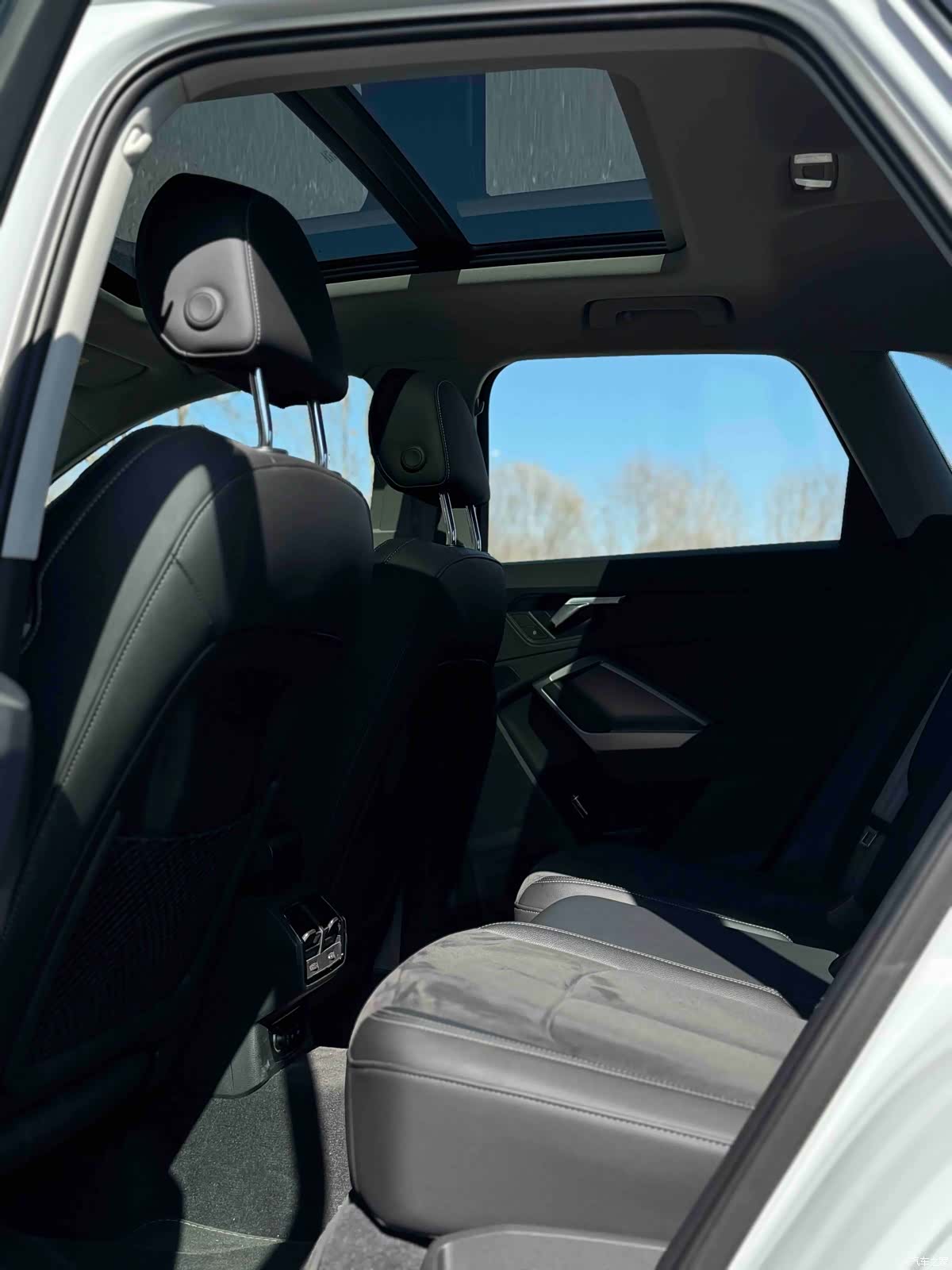 Audi Q3, 2023 8