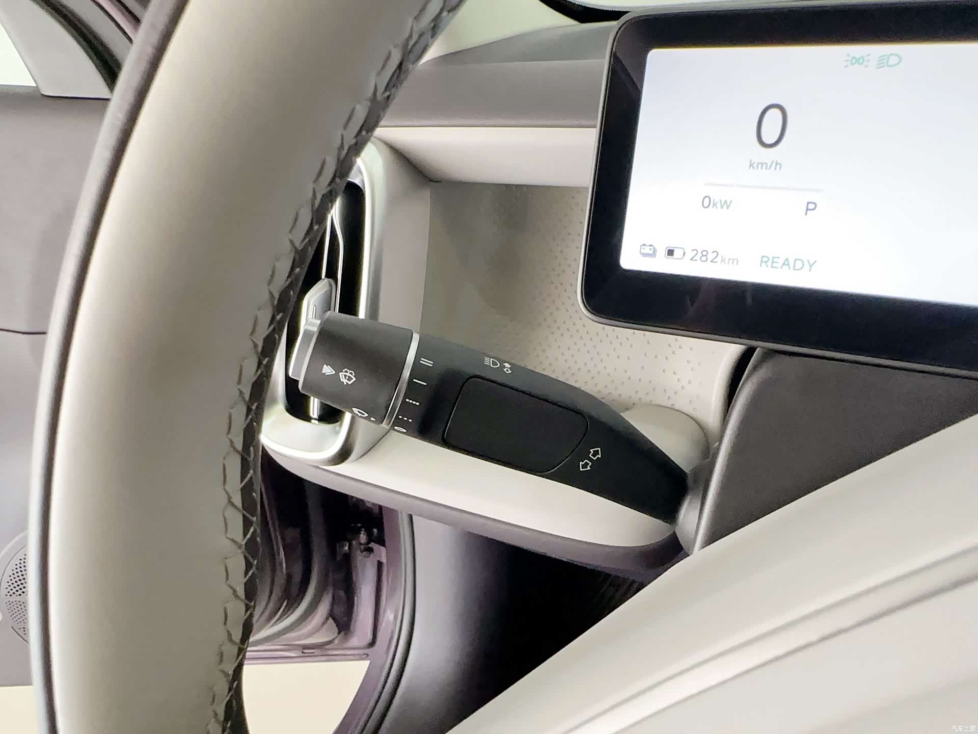 Leapmotor B01, 2026 15