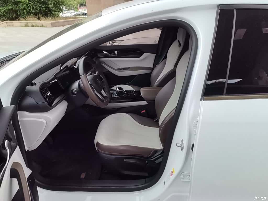 BYD Qin, 2024 15