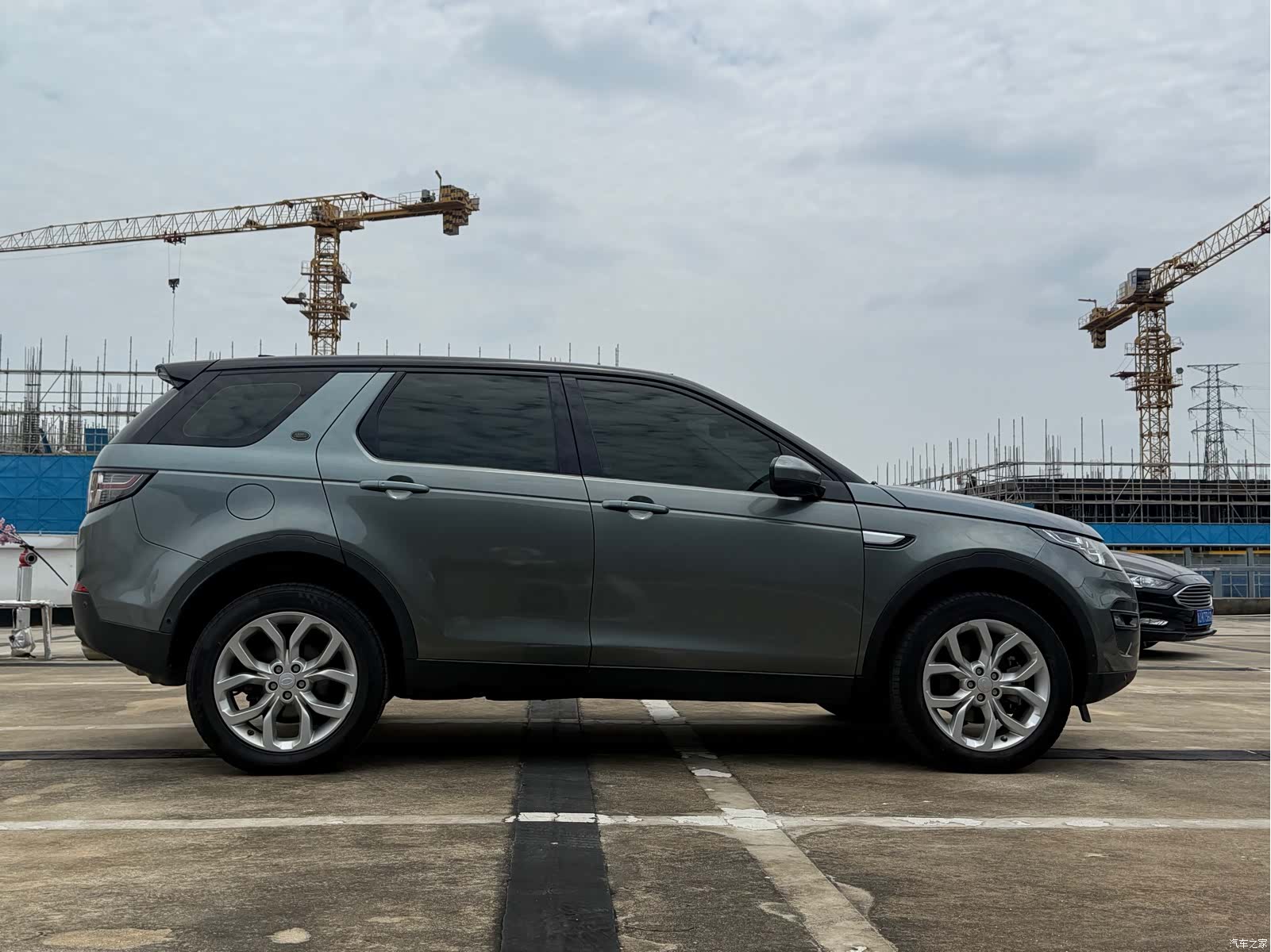 Land Rover Discovery, 2019 16