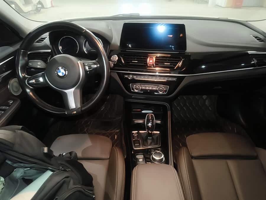 BMW 1 Series 2023, фото 10