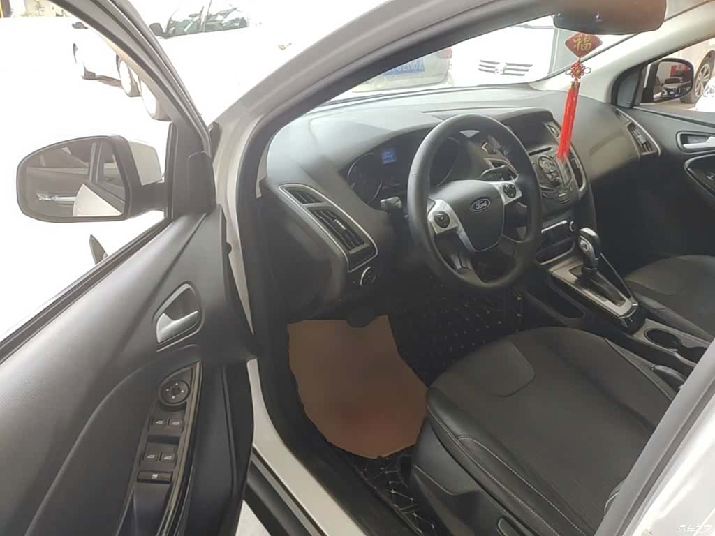 Ford Focus, 2015 16