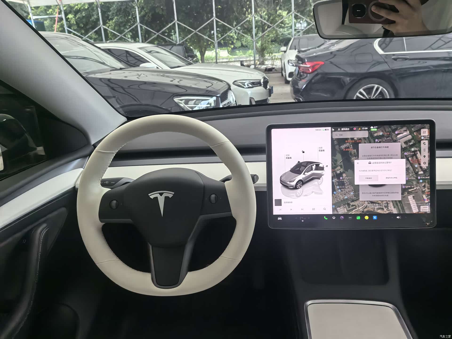 Tesla Model Y, 2022 19