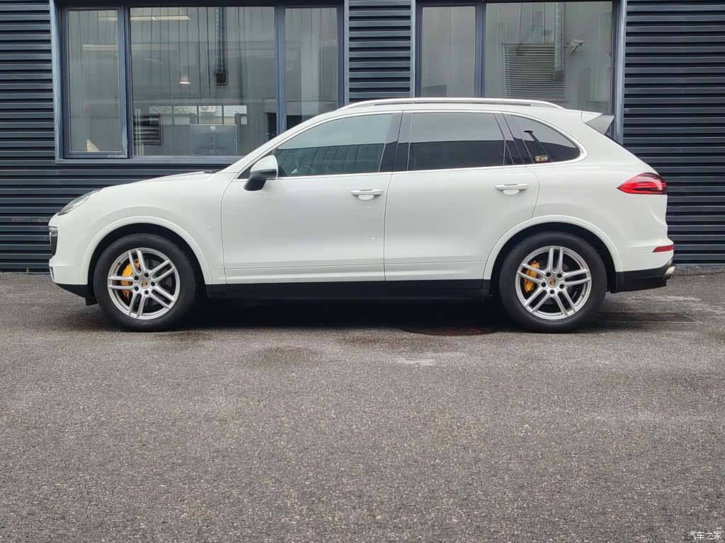 Porsche Cayenne, 2017 13
