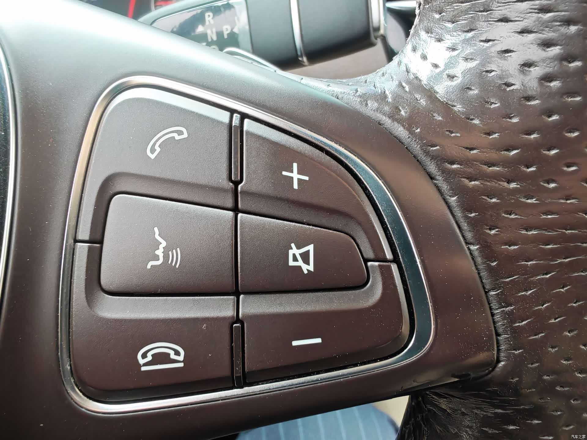 Mercedes-Benz GLE, 2016 15