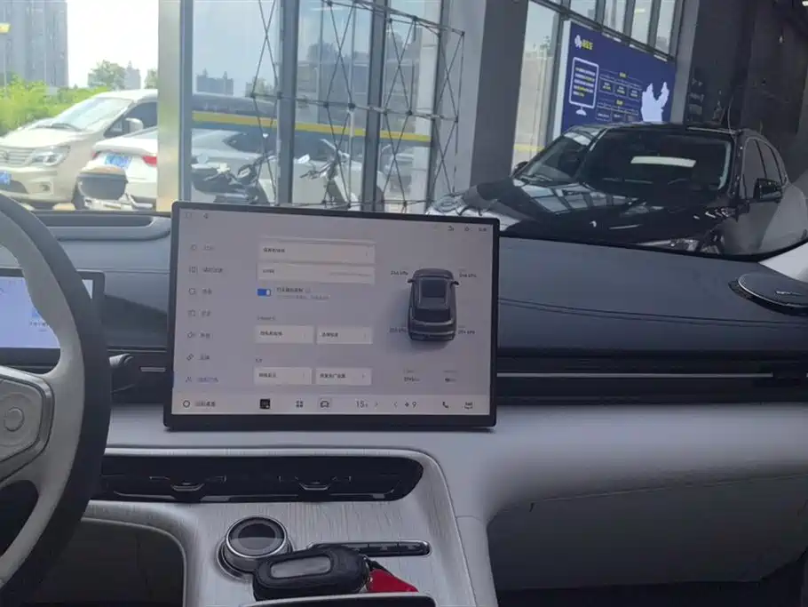 Geely Galaxy Galaxy E5