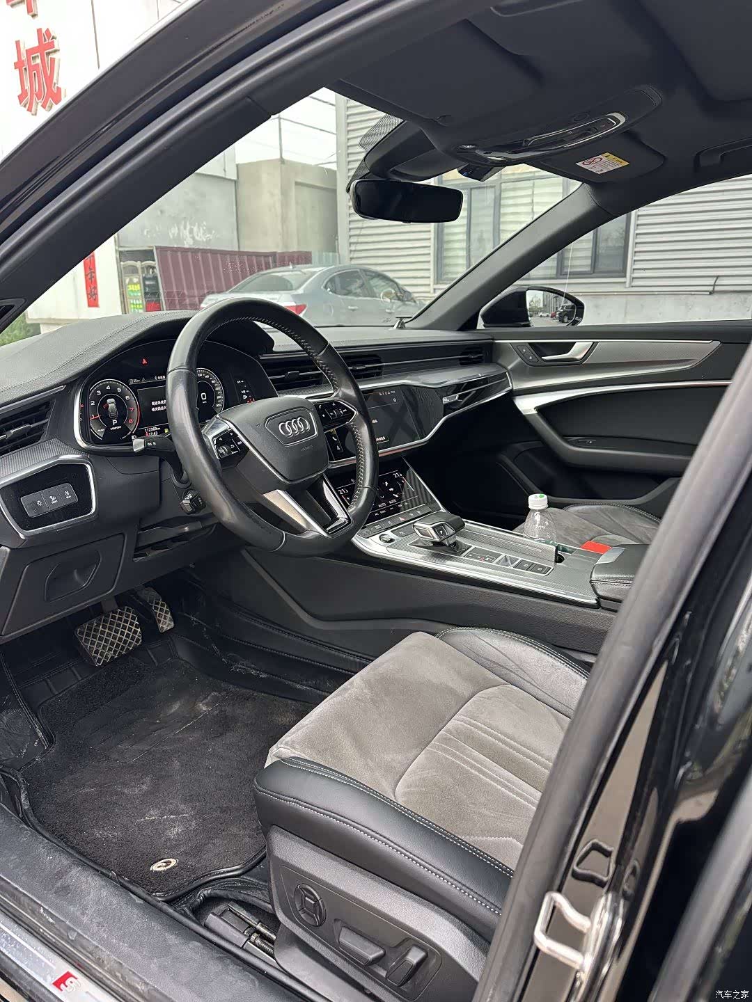 Audi A6L, 2021 все фото