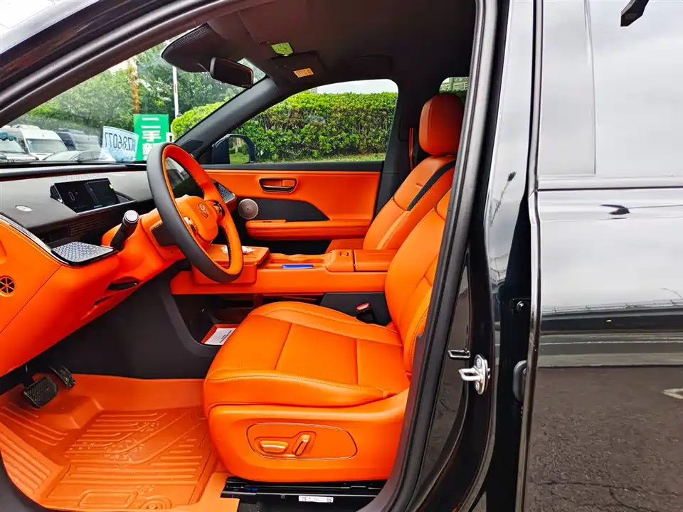 Toyota Platinum Wisdom 3X