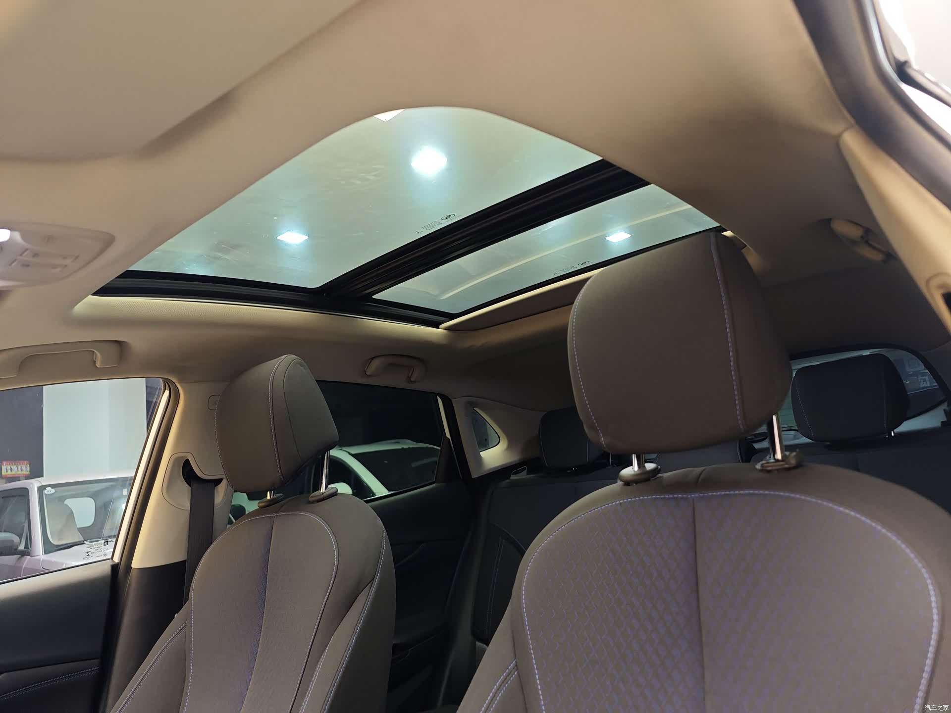 Buick Encore, 2020 12
