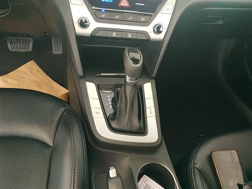 Hyundai Lead