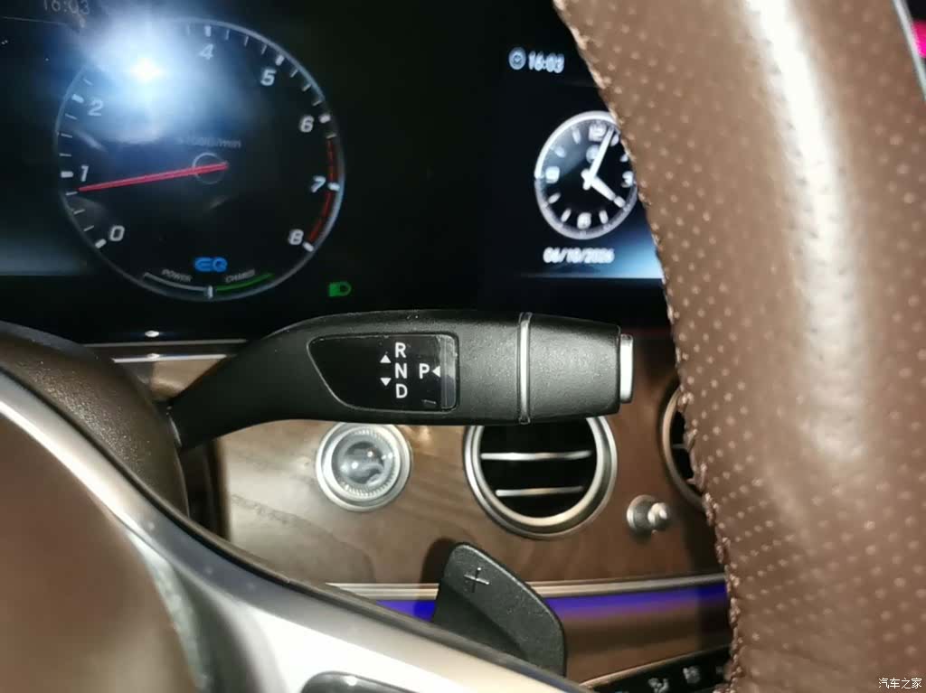 Mercedes-Benz E-Class, 2019 14