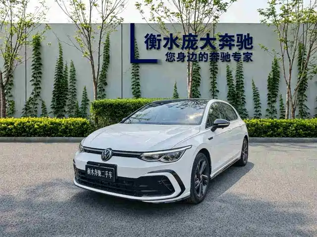 Volkswagen Golf 2024 — купить из Китая под заказ