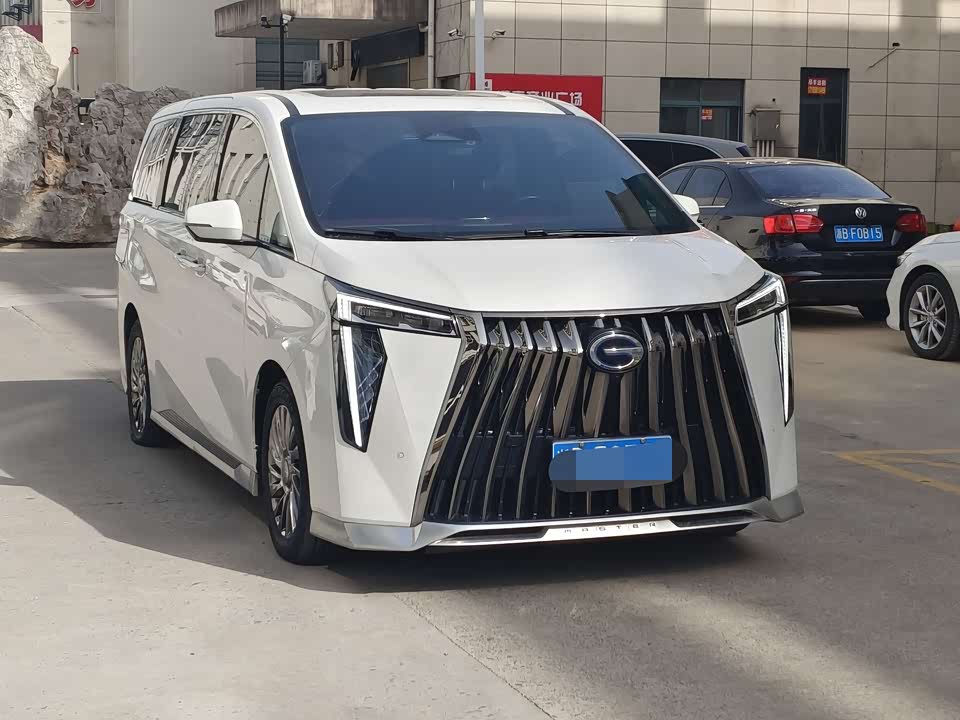 Trumpchi Trumpchi M8