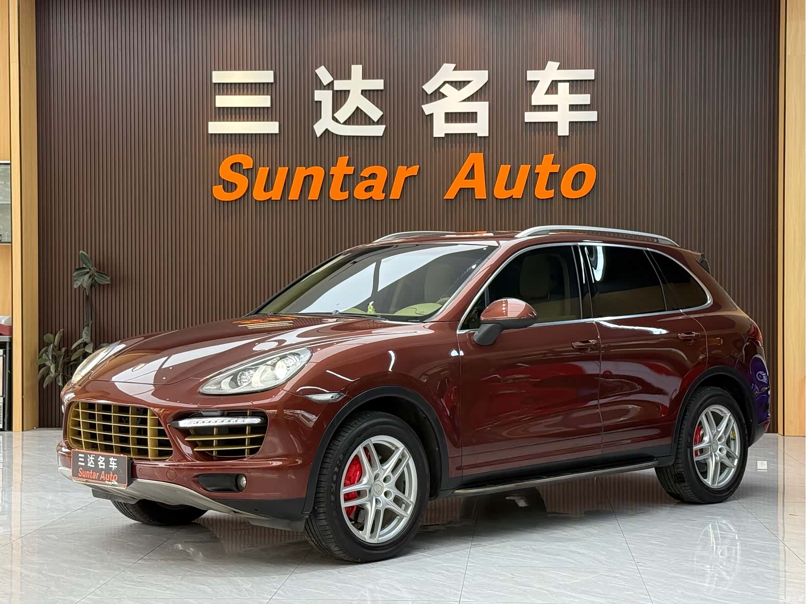 Porsche Cayenne, 2013 1
