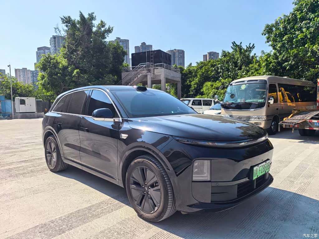 Li Auto L6, 2024 1
