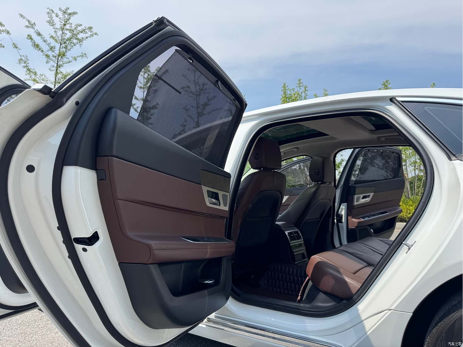Land Rover XFL, 2018 27