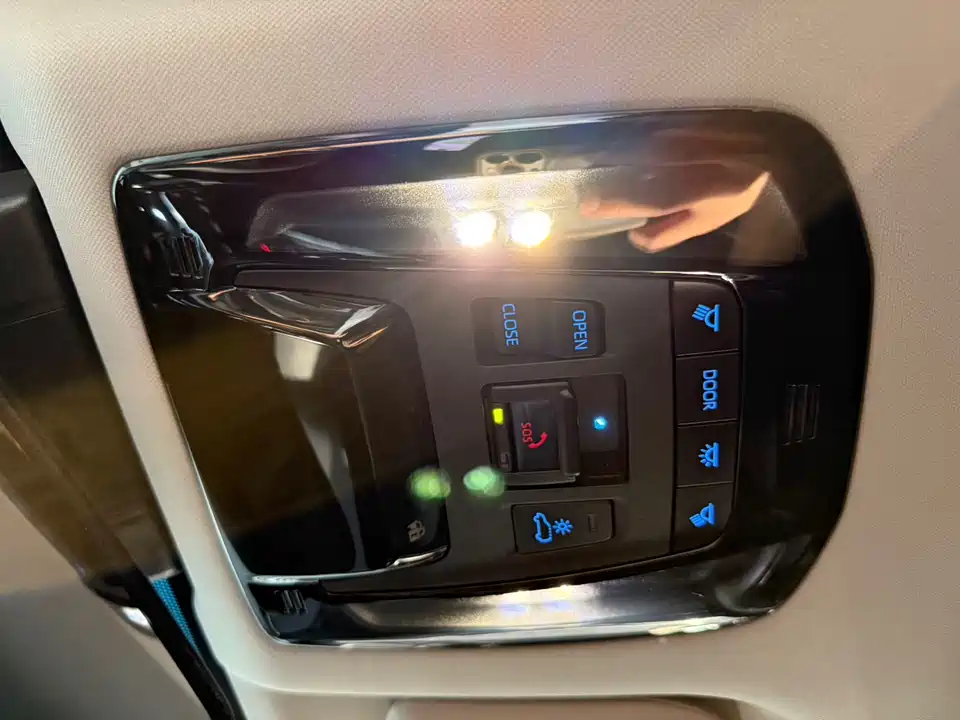 Toyota Ling Fang HARRIER