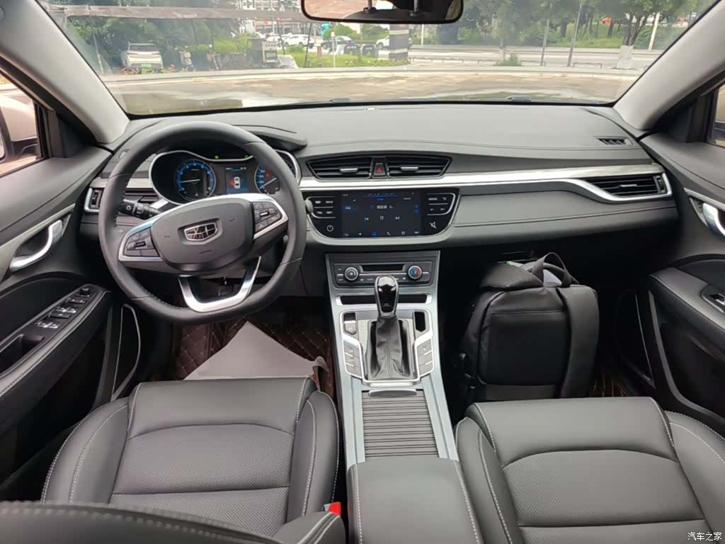Geely Emgrand, 2019 10